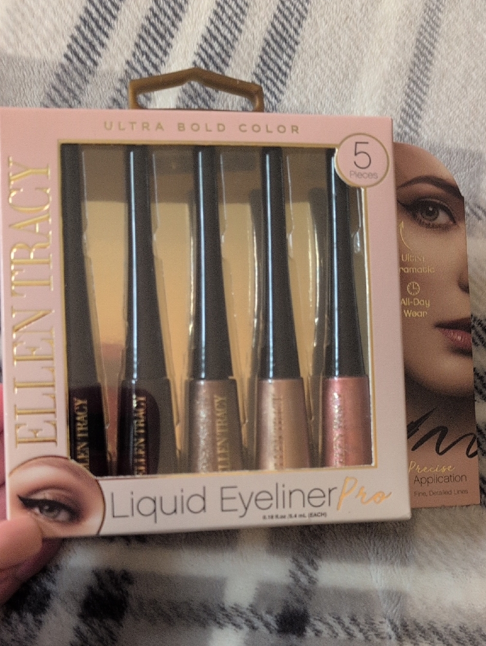 Ellen Tracy Liquid Eyeliner Set - Pink and Metallic Rose Shades (5 pcs)